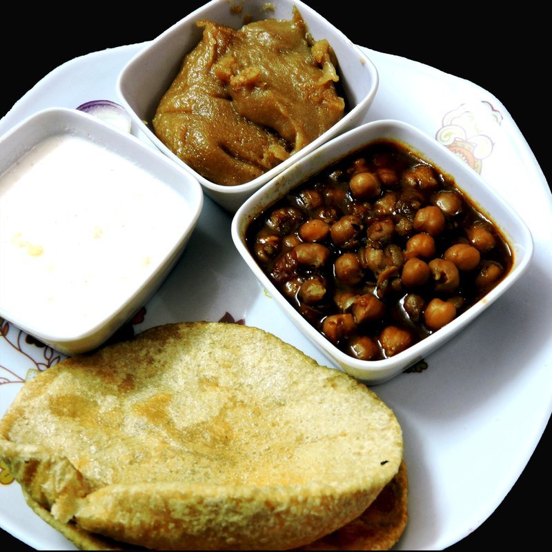 Halwa Puri Chanay